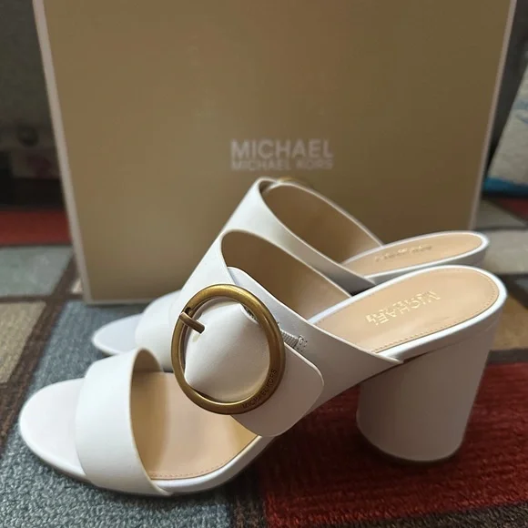 NIB Michael Kors White Women's Block Heeled Sandals - 9 - Picture 4 of 4